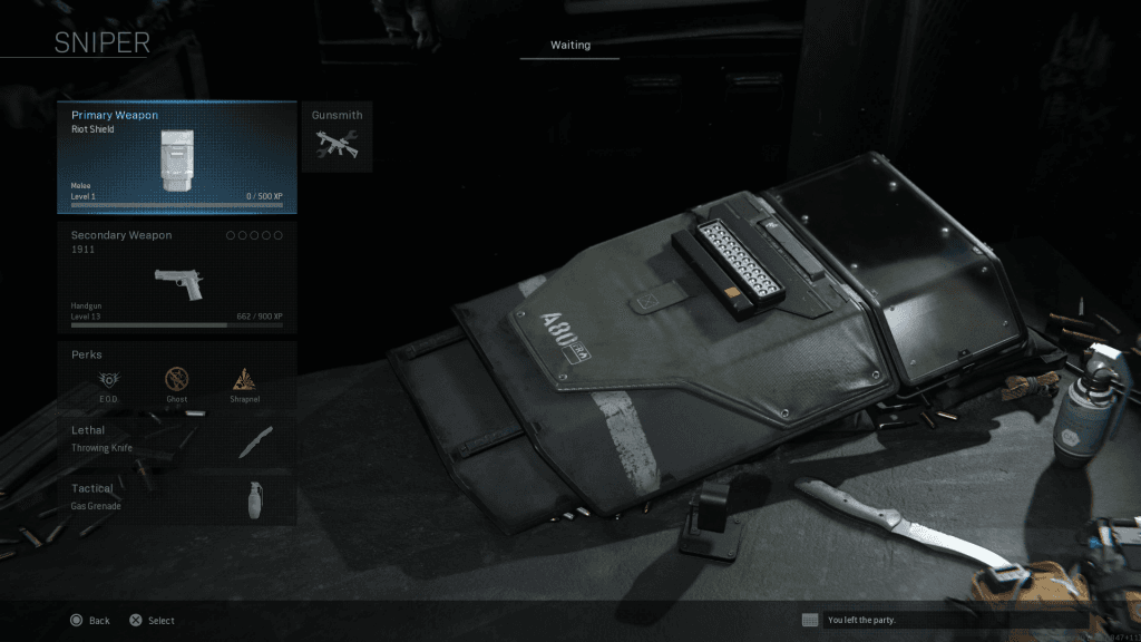 Riot Shield in Modern Warfare.