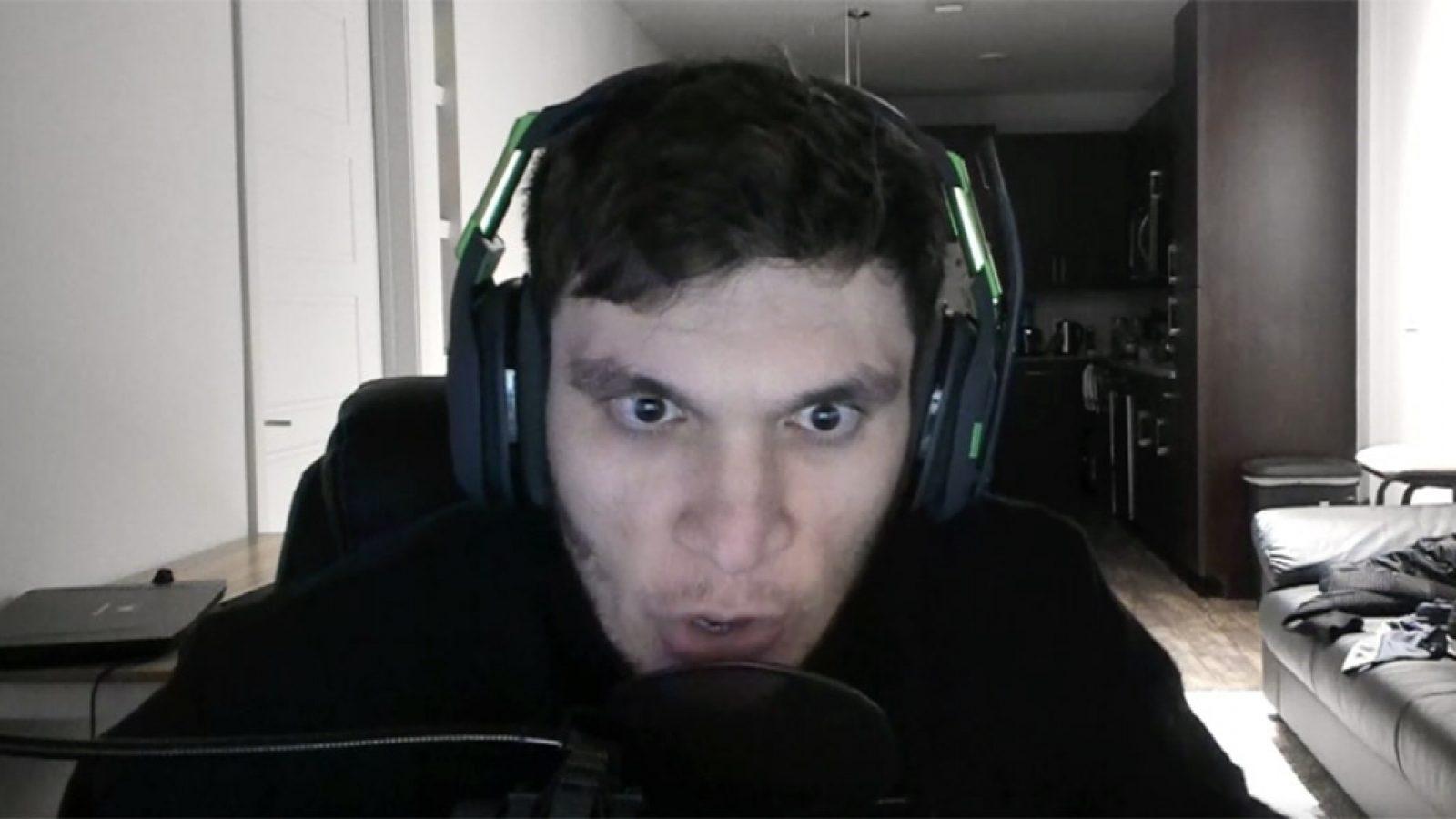 Twitch: Trainwrecks