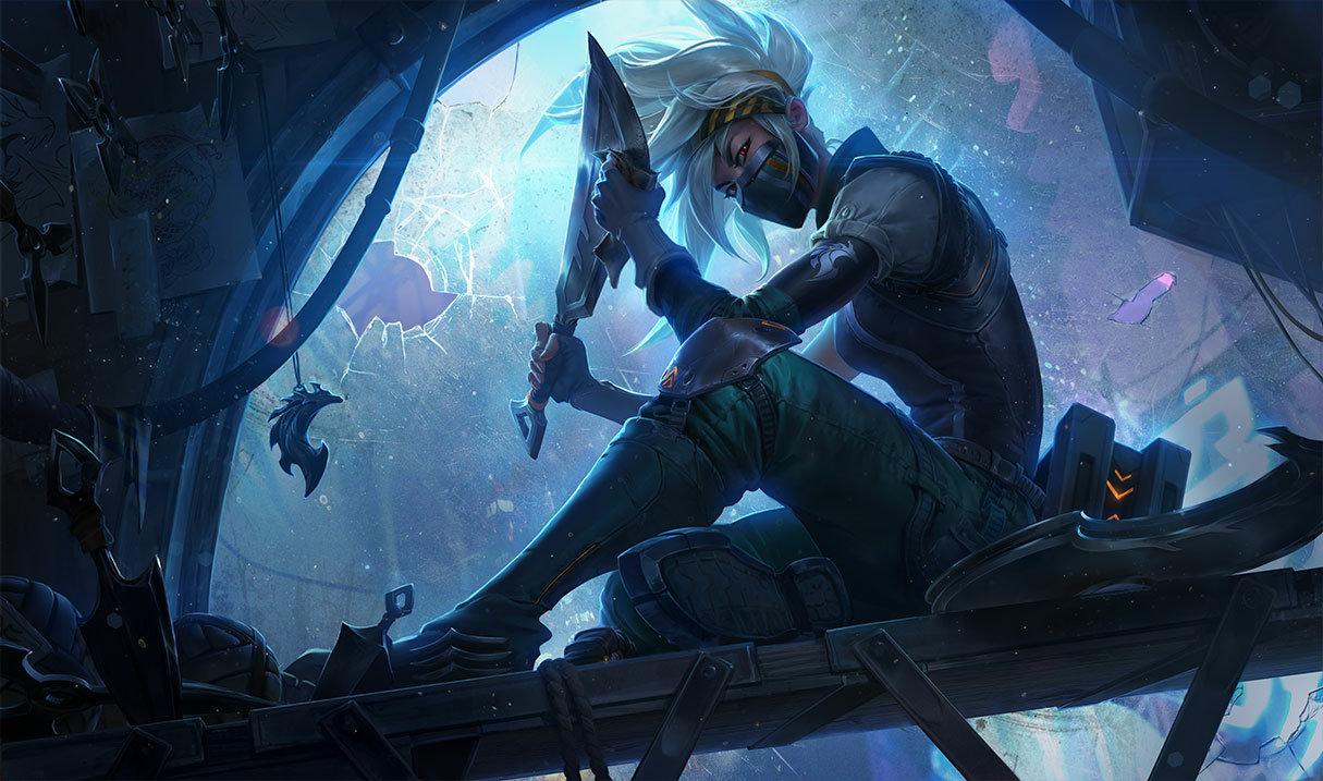 Silverfang Akali splash art for League of Legends