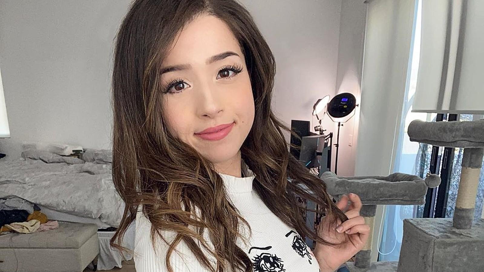 Pokimane smile Instagram