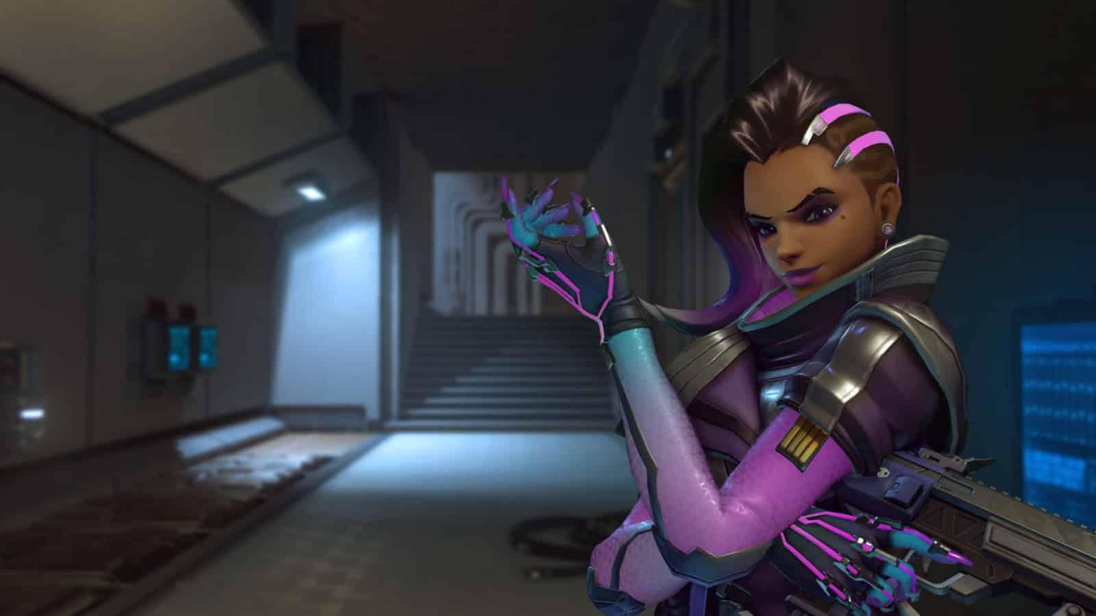 Overwatch Sombra Golden Gun Spray