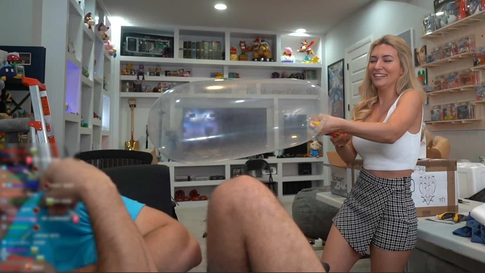 Alinity Condom Stunt Mizkif Twitch