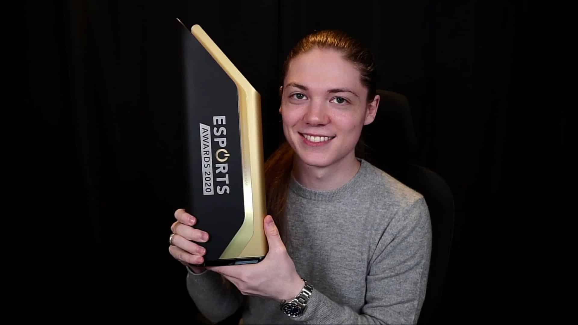 KiXSTAr esports award