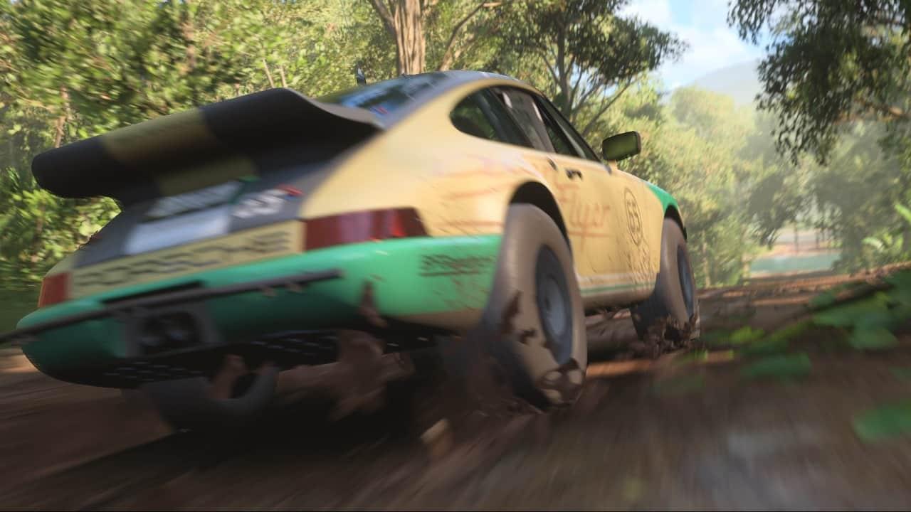 forza porsche in forest