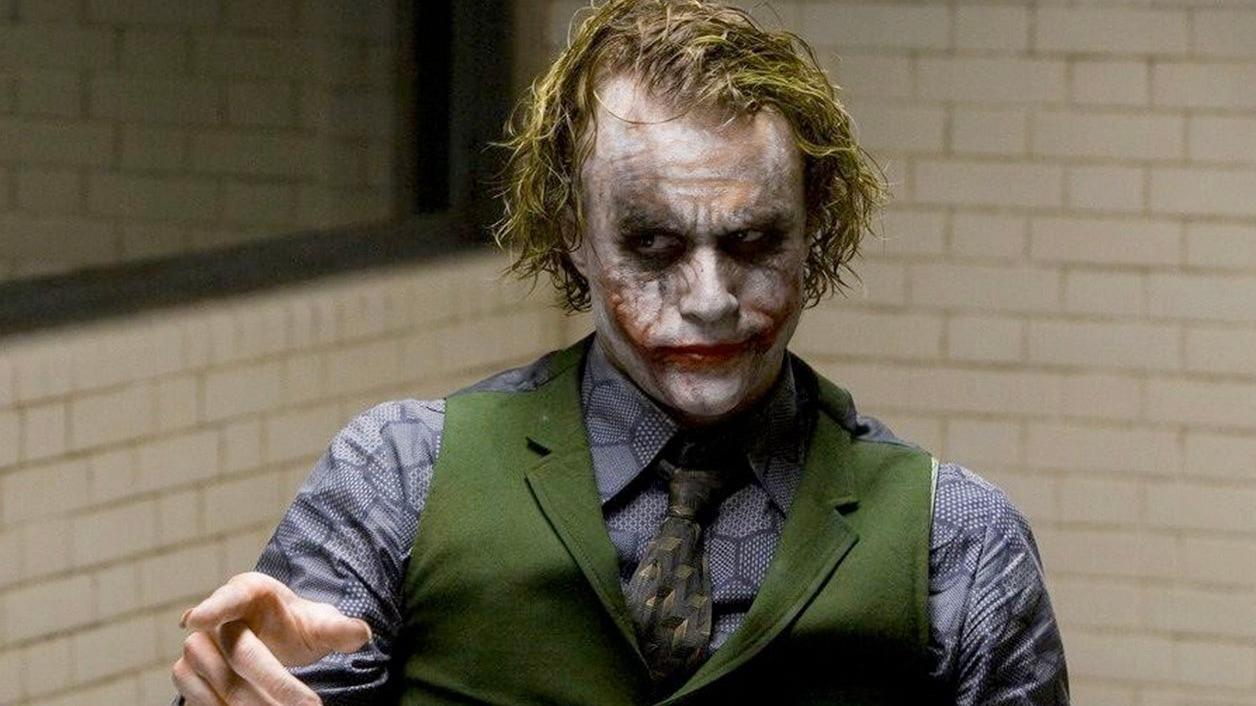 heath-ledger-in-the-dark-knight