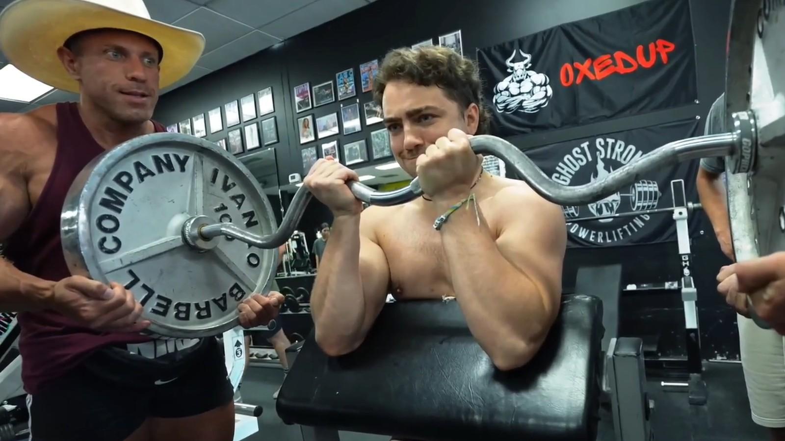 Mizkif training during Camp Knut