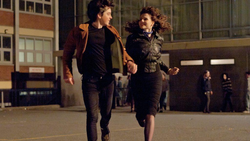 ferdia-walsh-peelo-and-lucy-boynton-in-sing-street