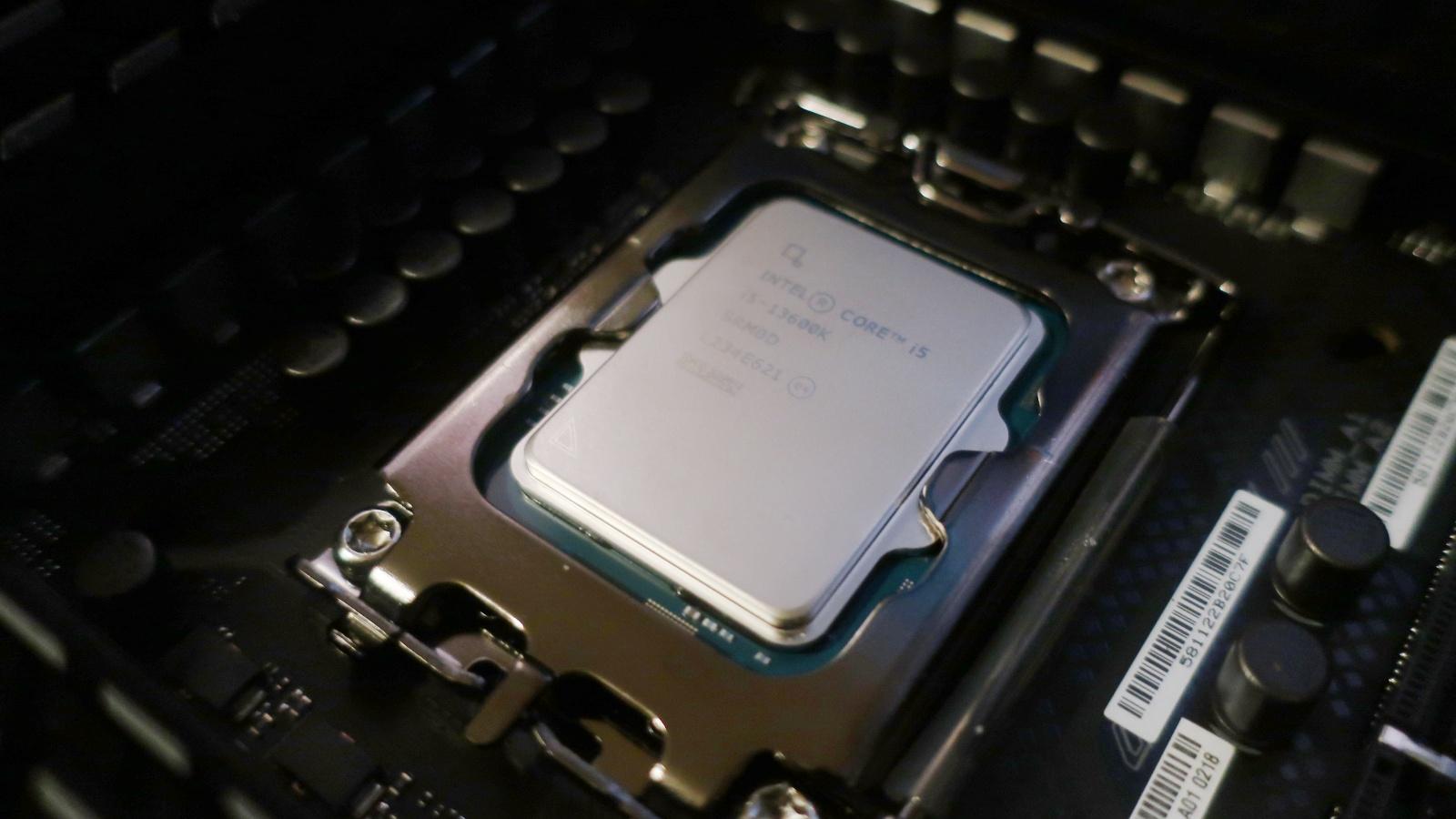 Core i5 13600k