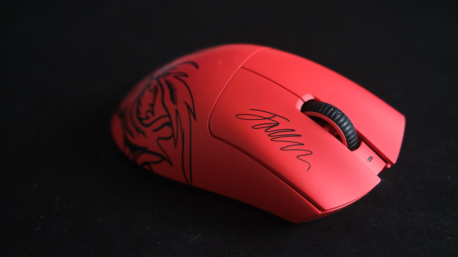 Faker Razer mouse