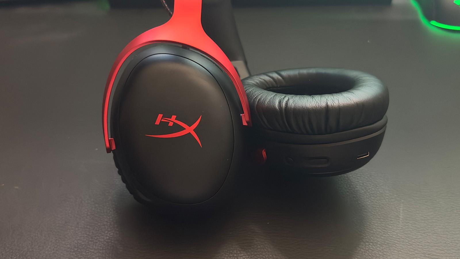 HyperX Cloud III Wireless Headset