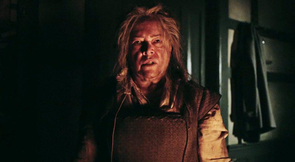 Kathy Bates in AHS Roanoke.