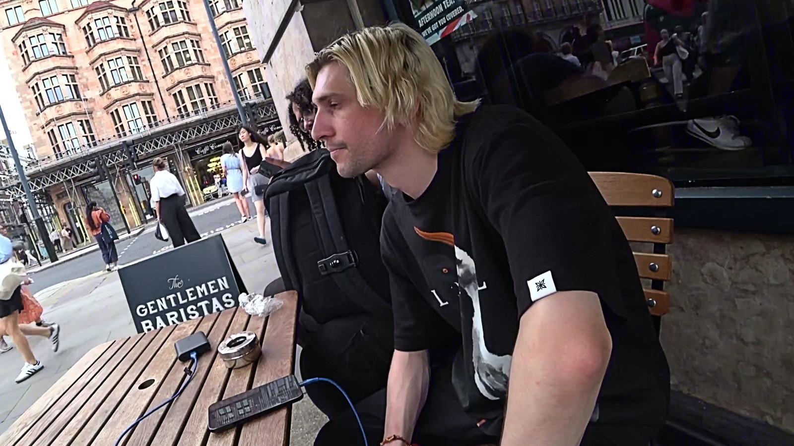 XQc London