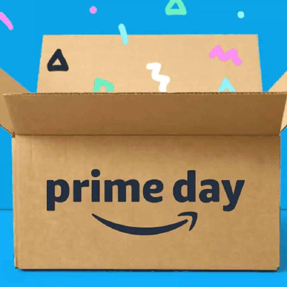 Prime Day cardboard box with blue background