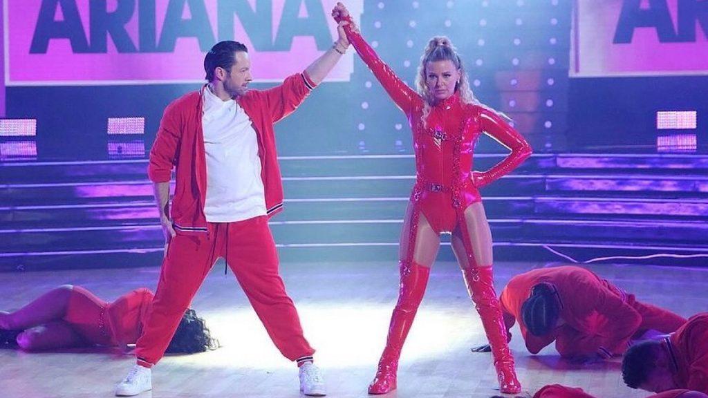 Ariana Madix and her DWTS partner Pasha Pashkov during the Season 32 finale.