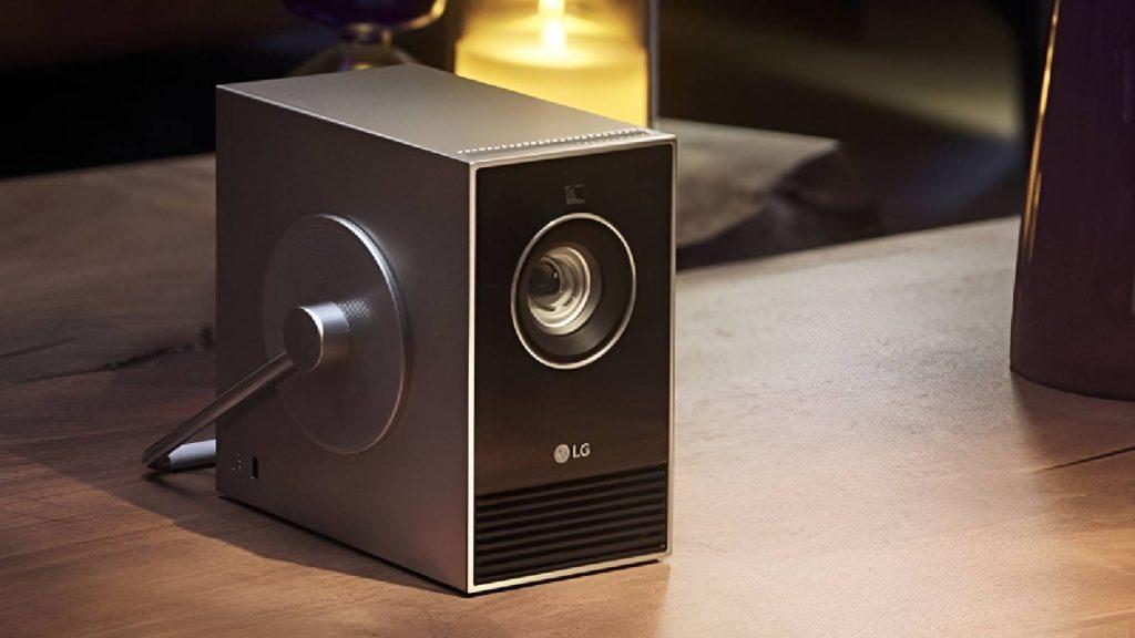 LG CineBeam Qube