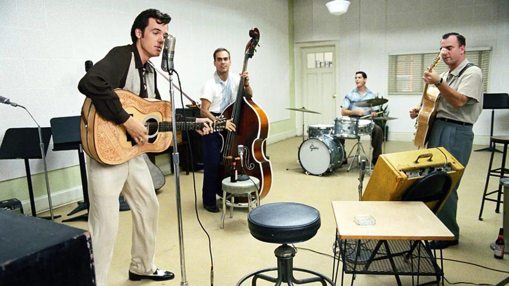 Tyler Hilton as Elvis in Walk the Line