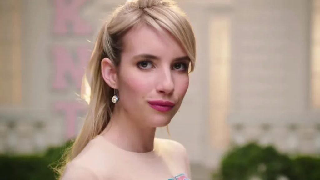 Emma Roberts in Scream Queens