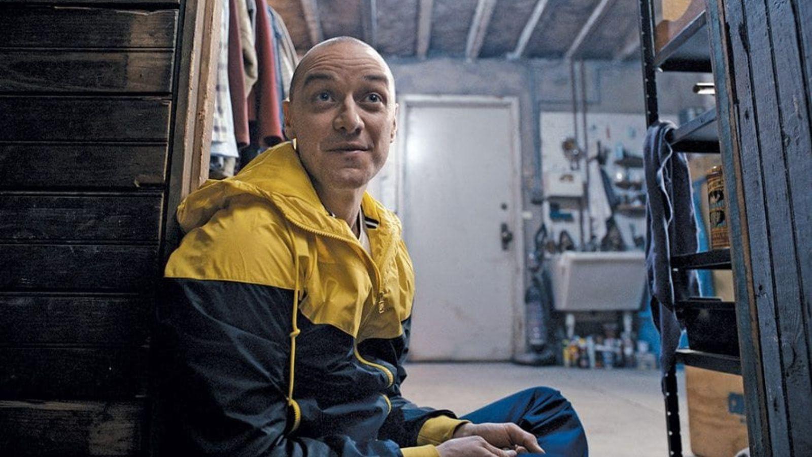 A still of James McAvoy in Split