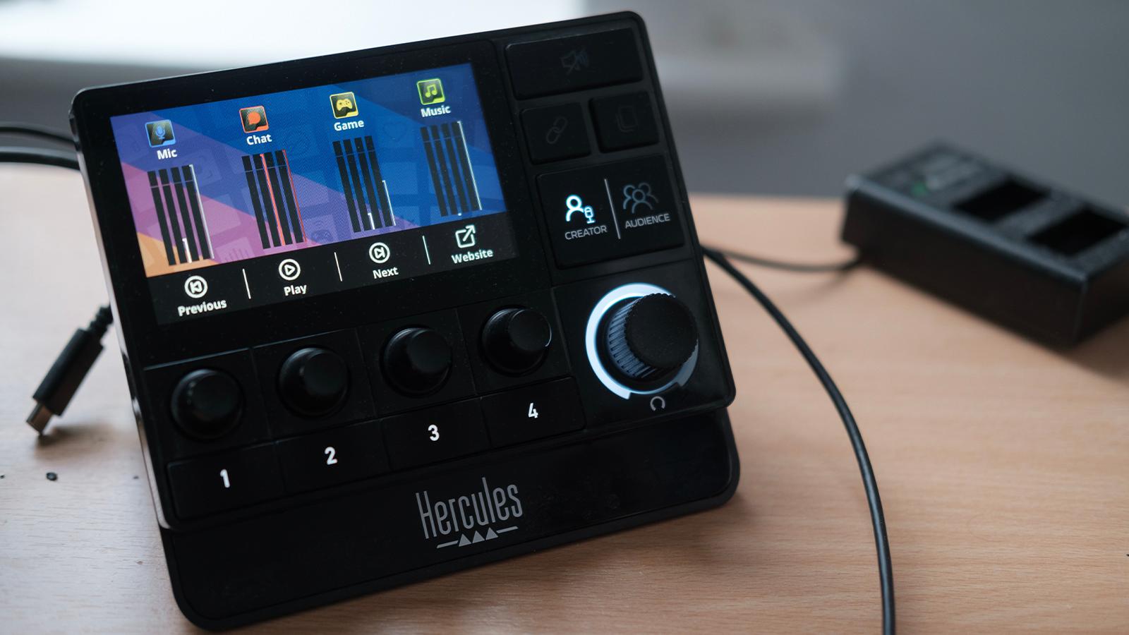 Hercules Stream 200 XLR