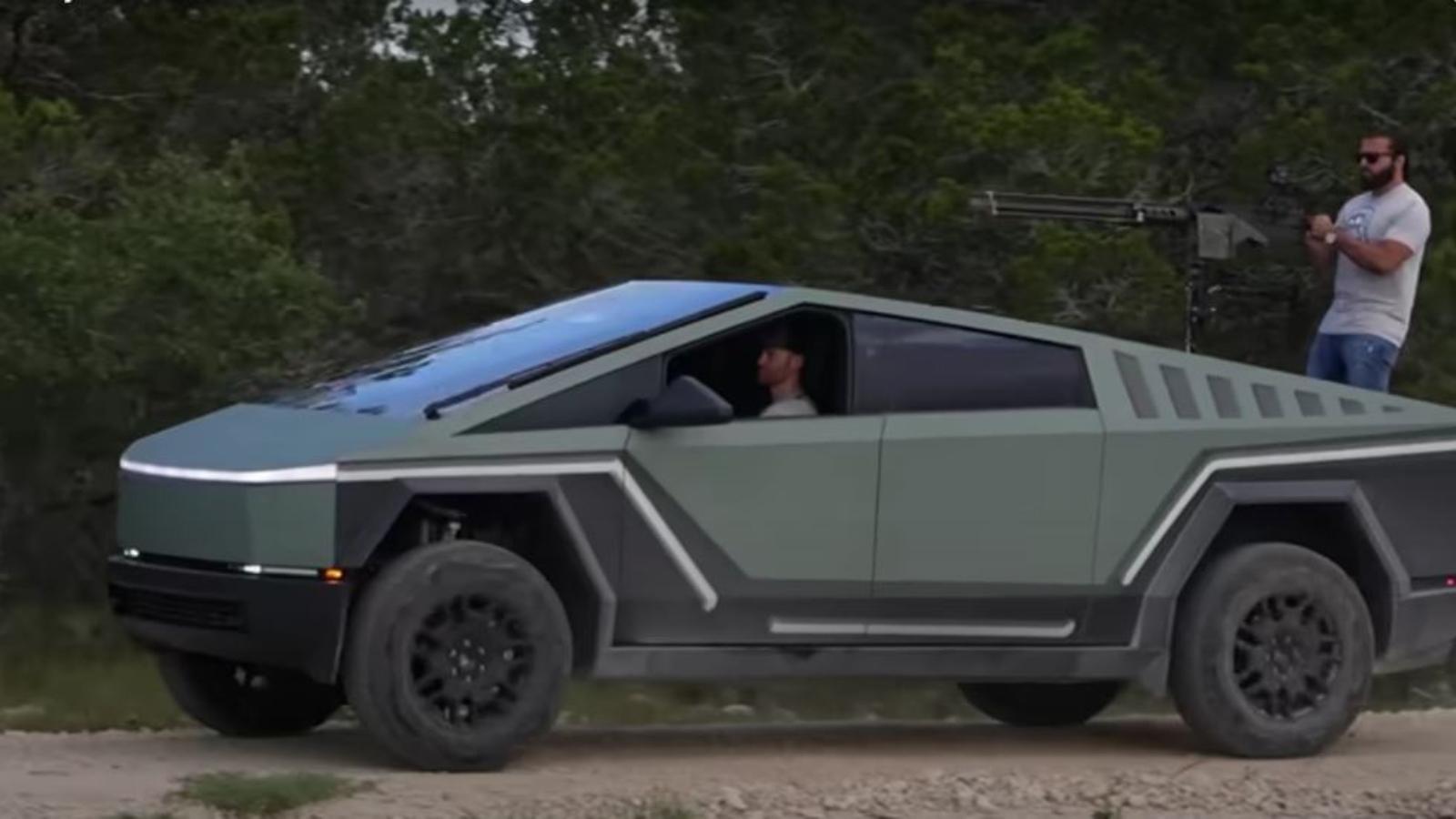 Tesla Cybertruck Warthog