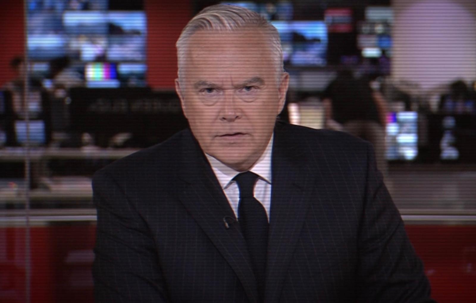 Image of Huw Edwards presenting BBC News