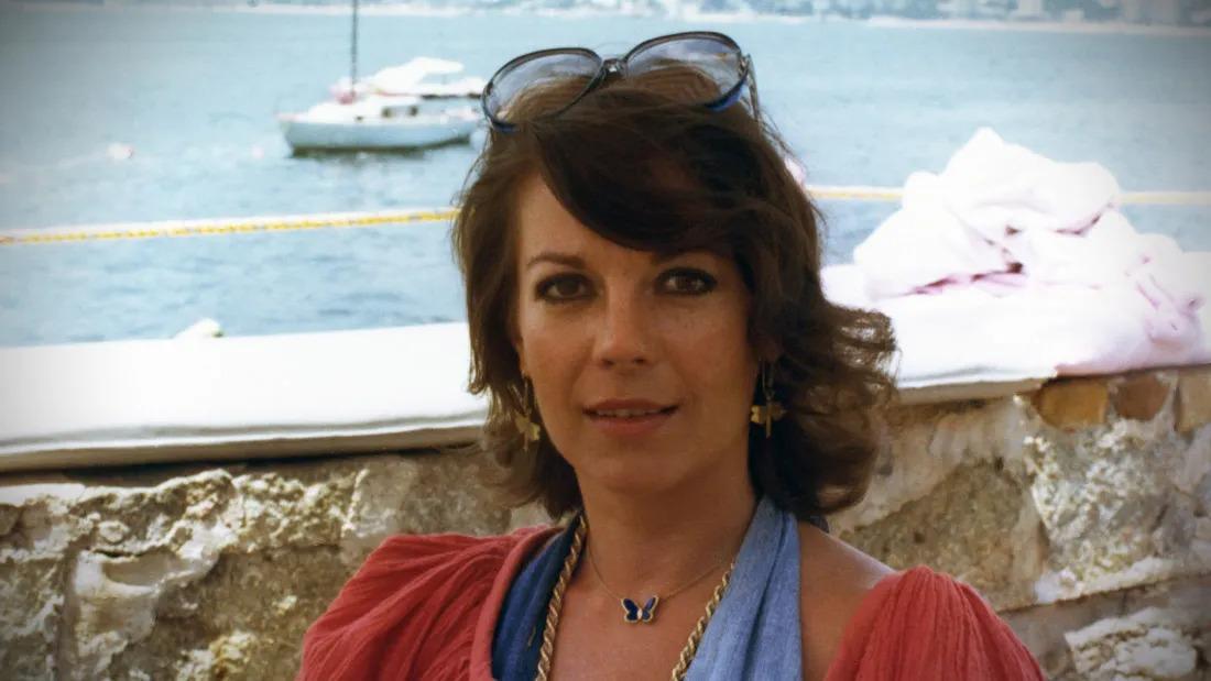 Natalie Wood in a photo standing in front of the ocean