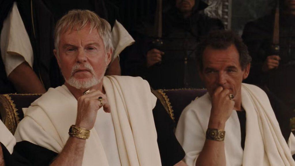 Sir Derek Jacobi as Senator Gracchus in Gladiator