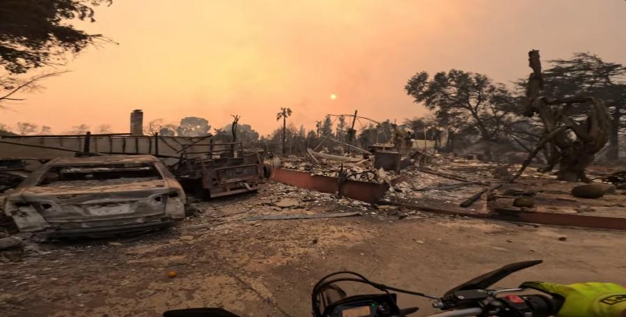 A view of the destruction caused by the January 2025 fires in Los Angeles, captured by YouTuber John Hicks.