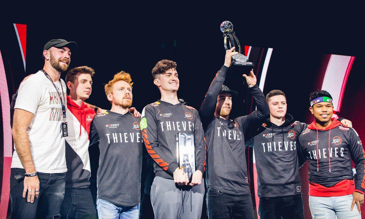 Twitter: 100 Thieves