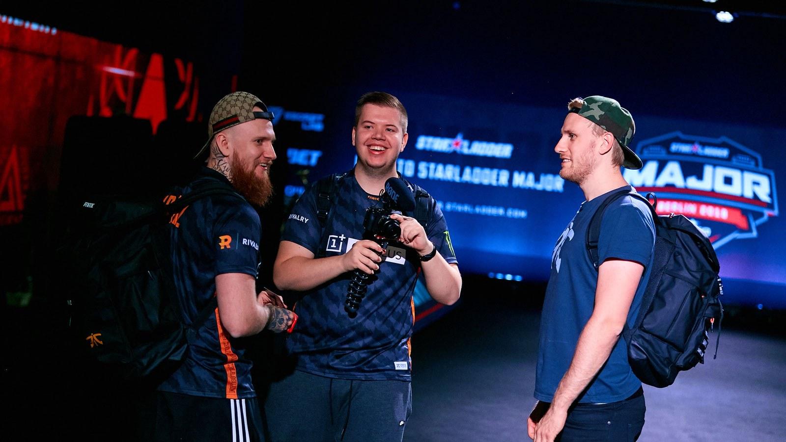 StarLadder